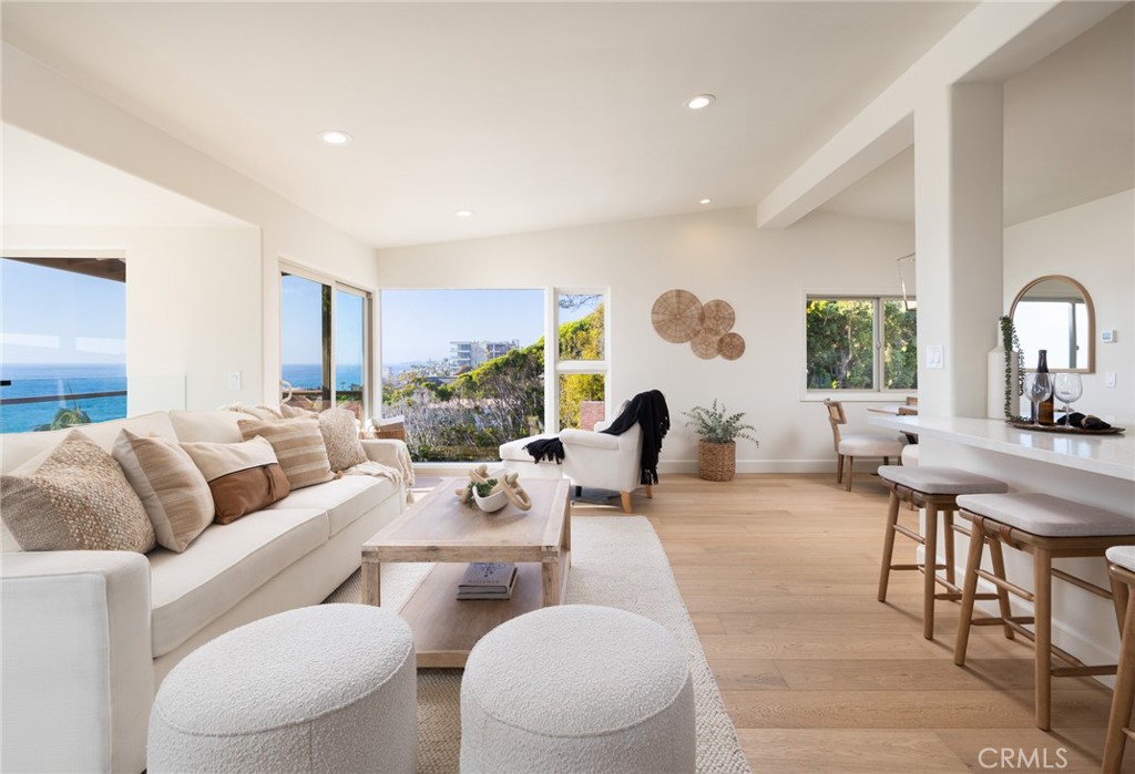 31867 Circle Drive, Laguna Beach CA 92651 - photo 5