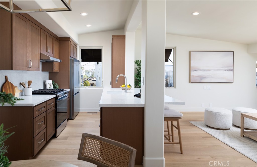 31867 Circle Drive, Laguna Beach CA 92651 - photo 10
