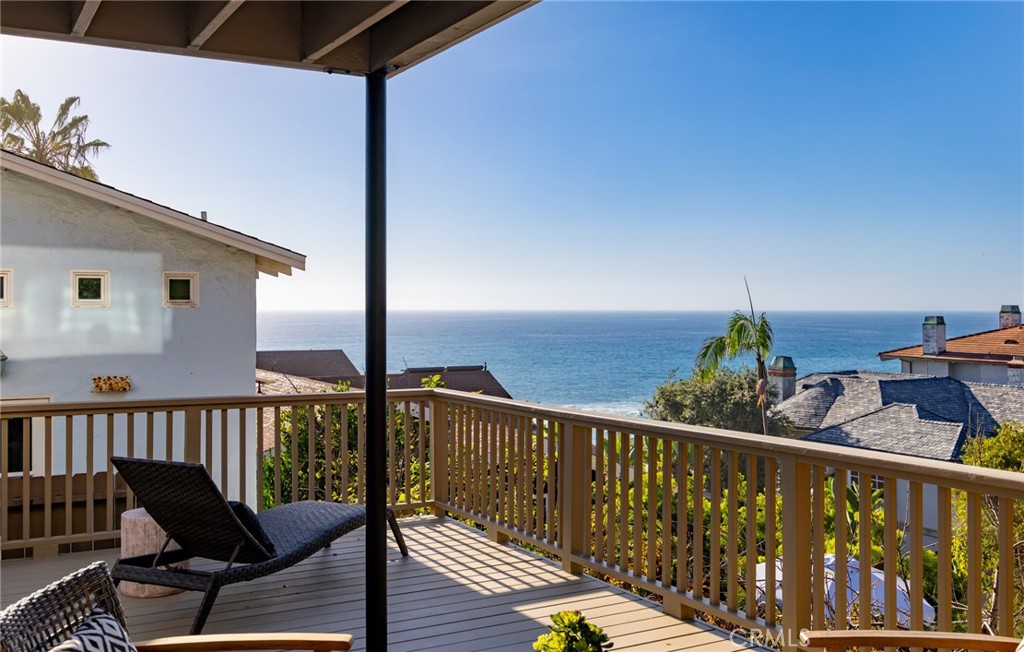 31867 Circle Drive, Laguna Beach CA 92651 - photo 27