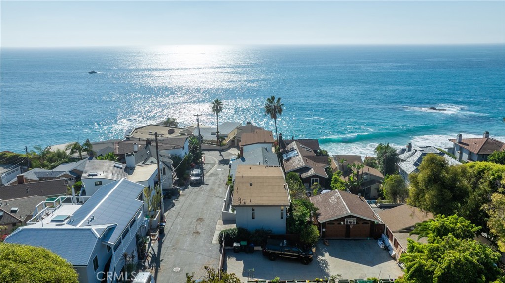 31867 Circle Drive, Laguna Beach CA 92651 - photo 39