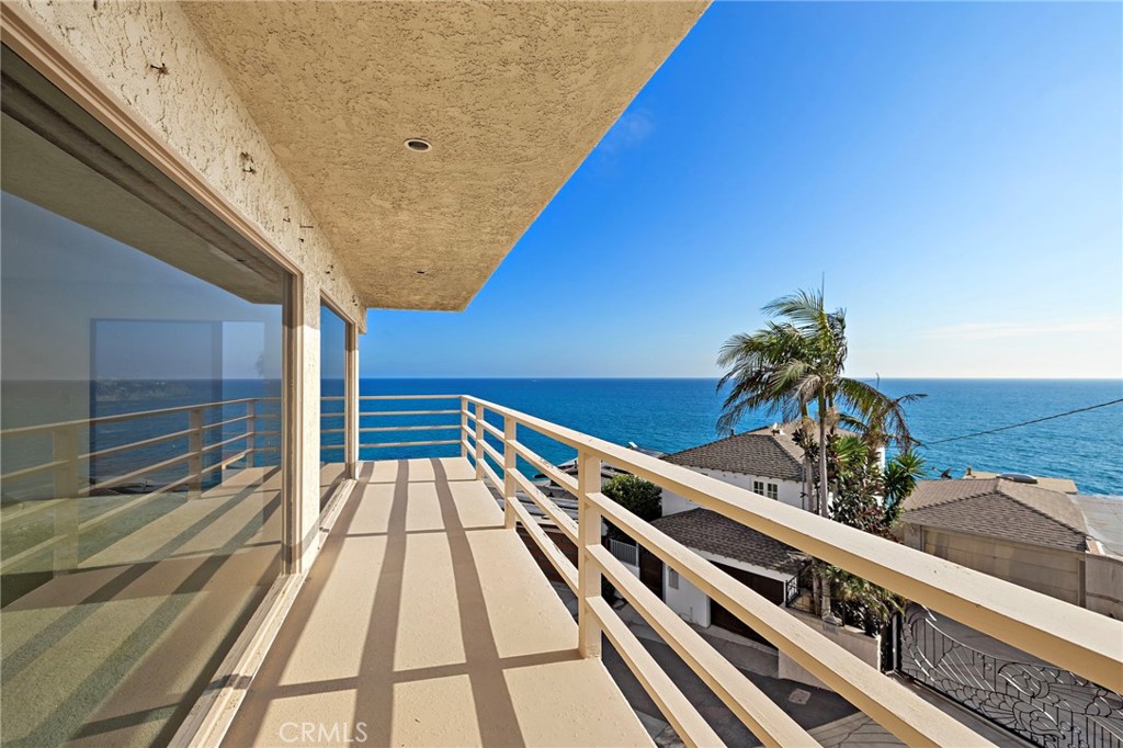 31876 Circle, Laguna Beach CA 92651 - photo 3