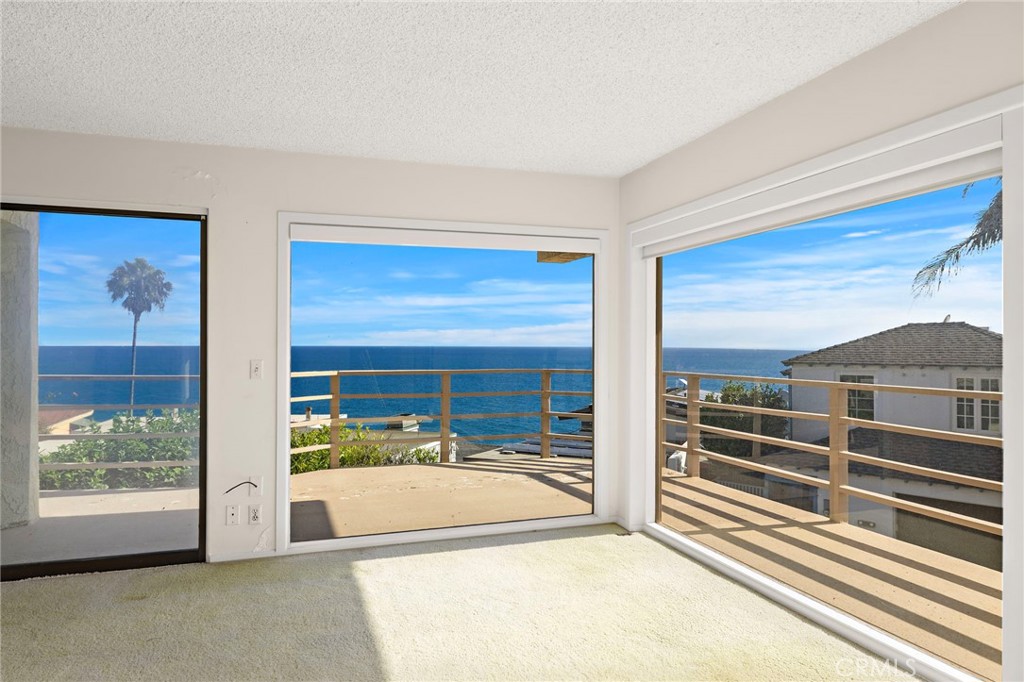 31876 Circle, Laguna Beach CA 92651 - photo 16