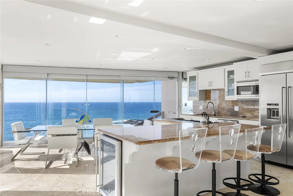 31877 Circle Drive, Laguna Beach CA 92651 - photo 7