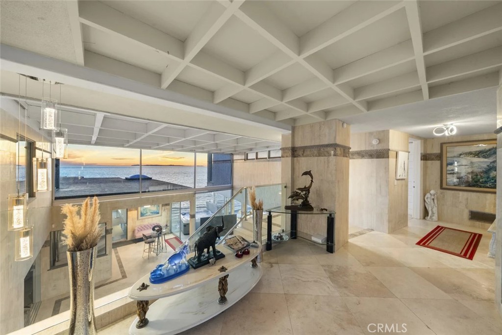 31877 Circle Drive, Laguna Beach CA 92651 - photo 8