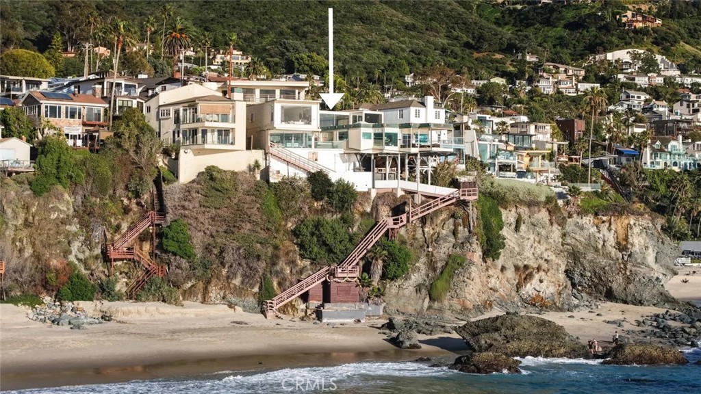 31877 Circle Drive, Laguna Beach CA 92651 - photo 20