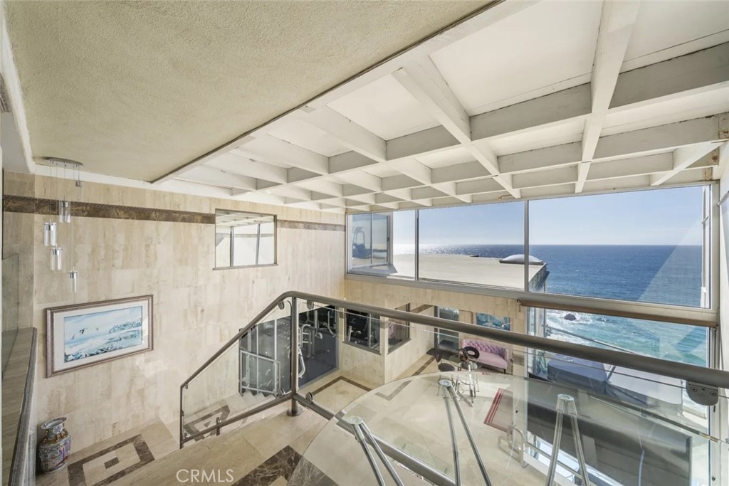 31877 Circle Drive, Laguna Beach CA 92651 - photo 37