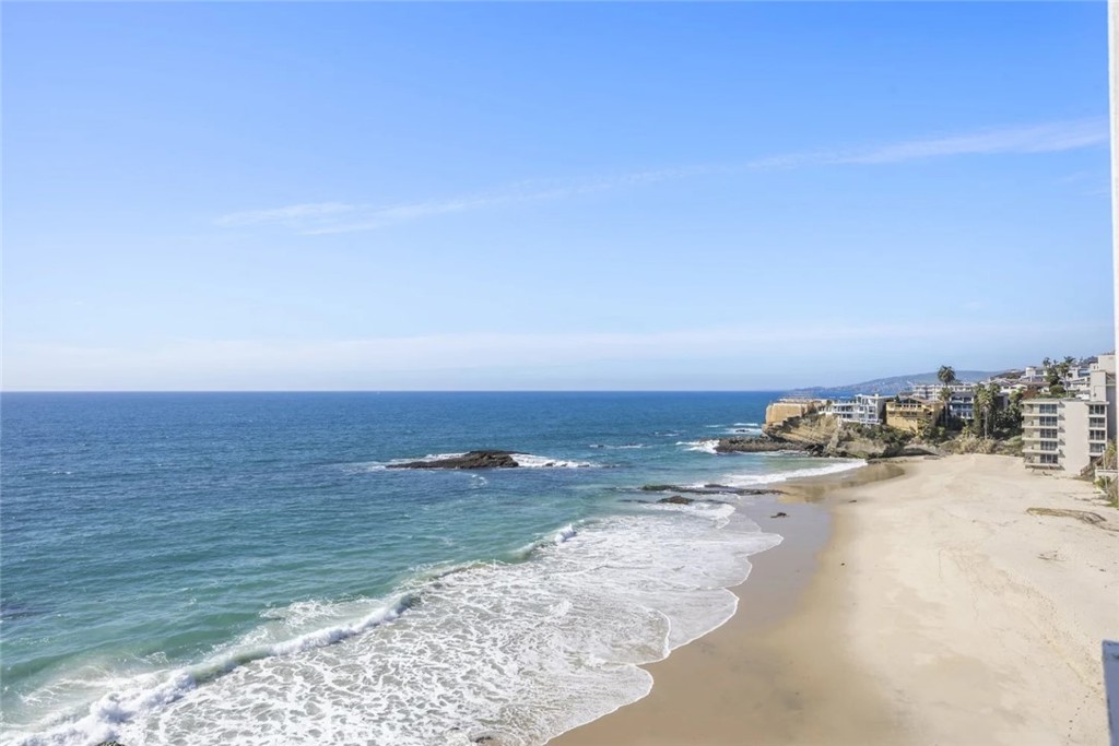 31877 Circle Drive, Laguna Beach CA 92651 - photo 41