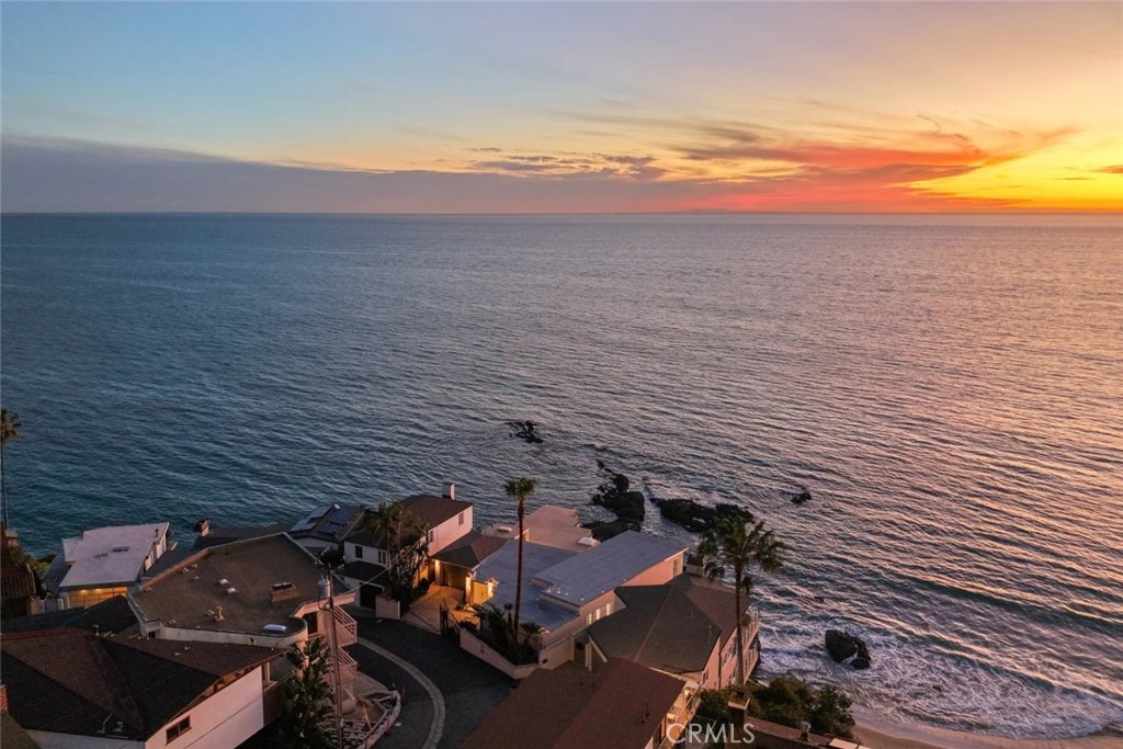 31877 Circle Drive, Laguna Beach CA 92651 - photo 55