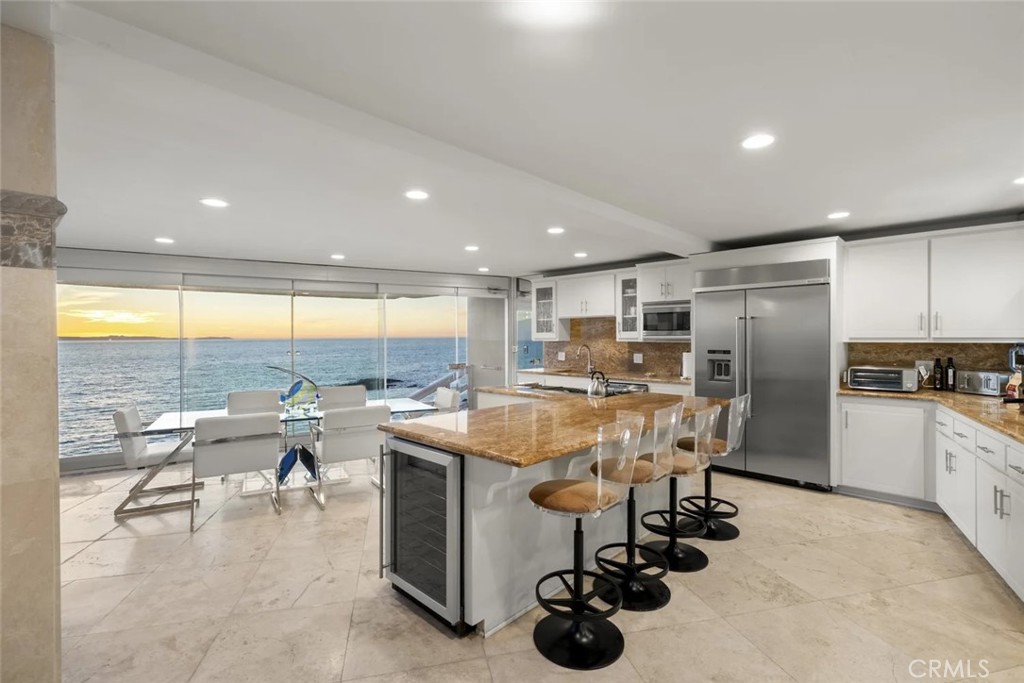 31877 Circle Drive, Laguna Beach CA 92651 - photo 60