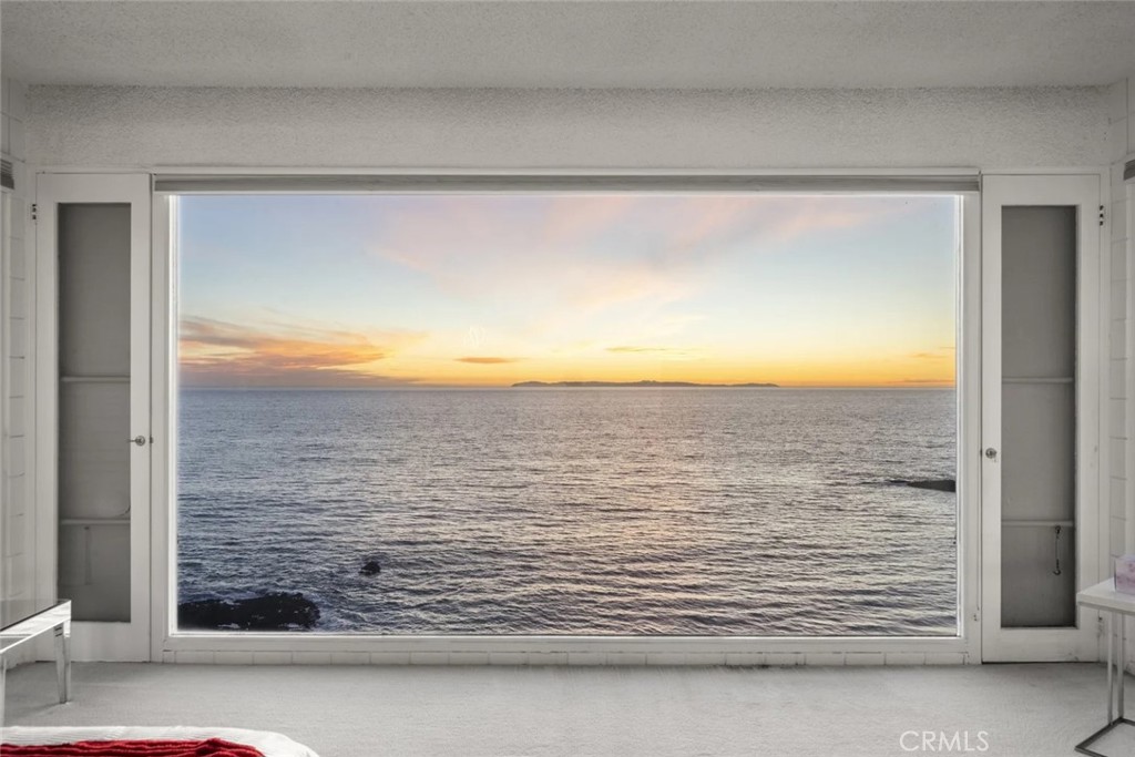 31877 Circle Drive, Laguna Beach CA 92651 - photo 67