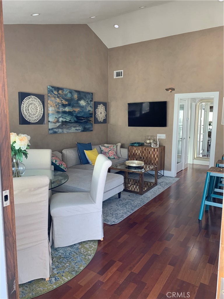 319 Cypress Drive D, Laguna Beach CA 92651 - photo 1