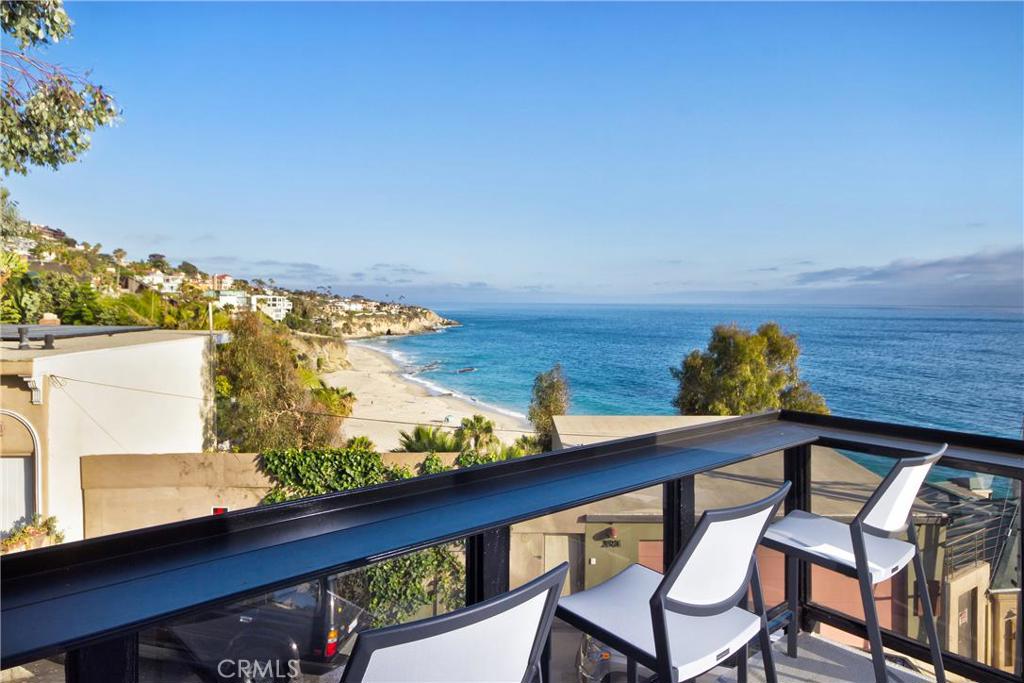 PANORAMIC OCEAN AND WHITE WATER VIEW OF ONE OF LAGUNA'S MOST BEAUTIFUL BEACHES, "1000 Steps". - 31902 Circle Drive, Laguna Beach CA 92651 - photo 1