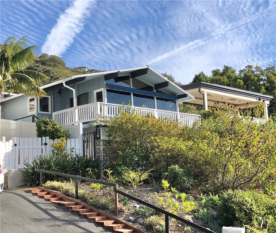 31906 Sunset Avenue, Laguna Beach CA 92651 - photo 1