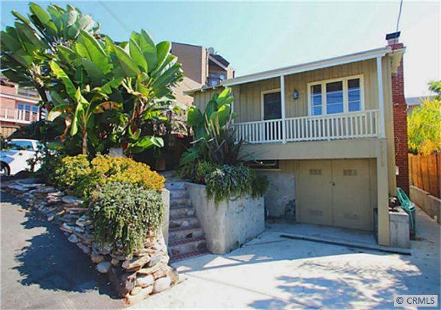 Laguna Beach Cottage conveniently located steps from Beaches and Shopping - 31912 9TH Avenue, Laguna Beach CA 92651 - photo 1