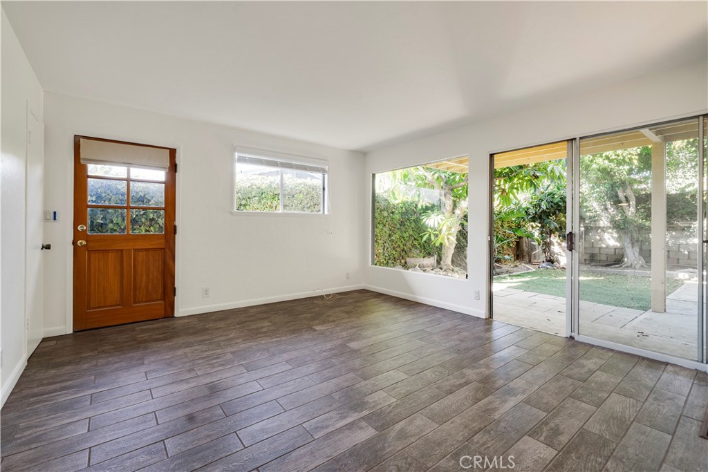 Guest Quarter Living Room - 31913 9th, Laguna Beach CA 92651 - photo 15