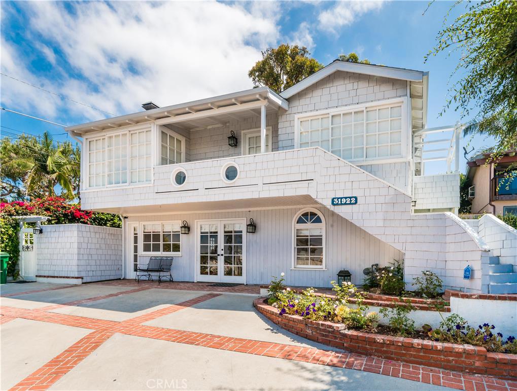 31922 Virginia, Laguna Beach CA 92651 - photo 1