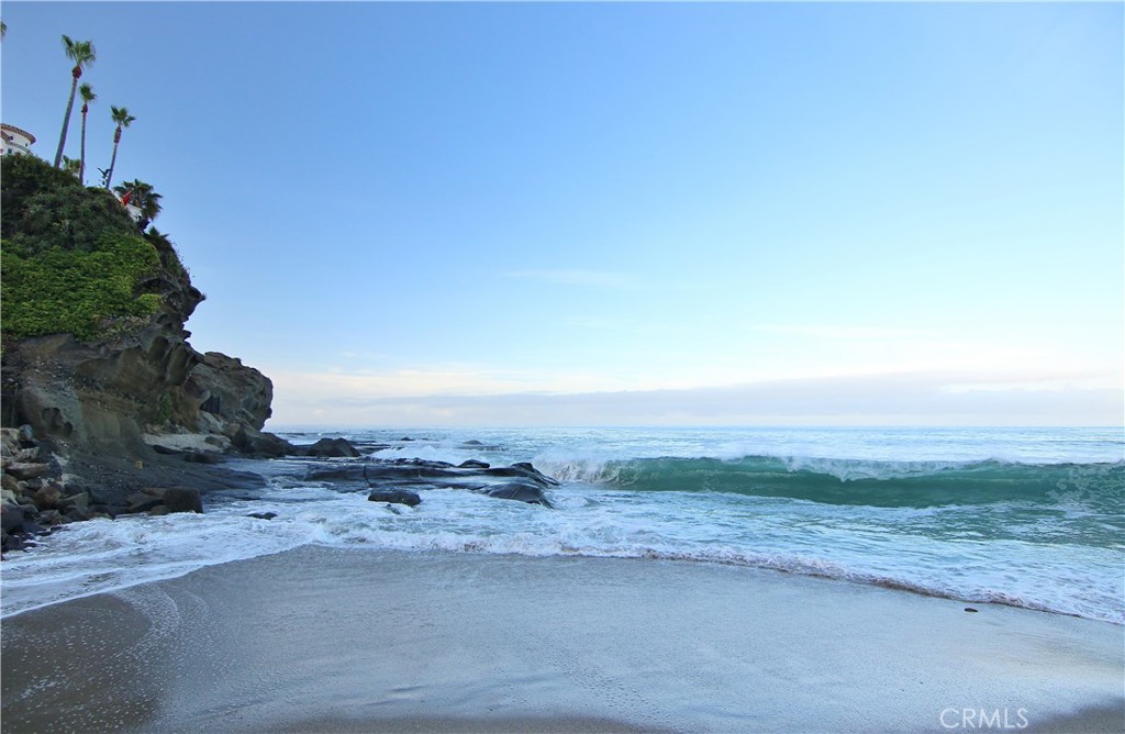 31922 Virginia Way, Laguna Beach CA 92651 - photo 29