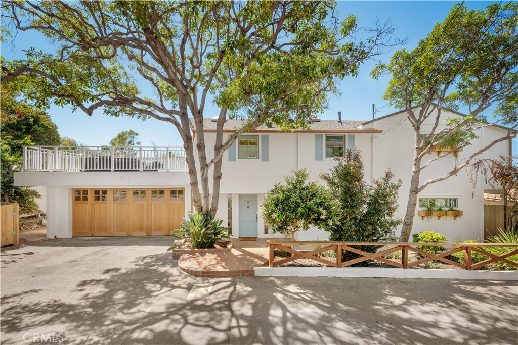 31927 Hayes Place, Laguna Beach CA 92651 - photo 1