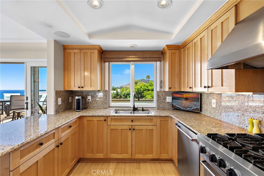 31953 10th Avenue, Laguna Beach CA 92651 - photo 16