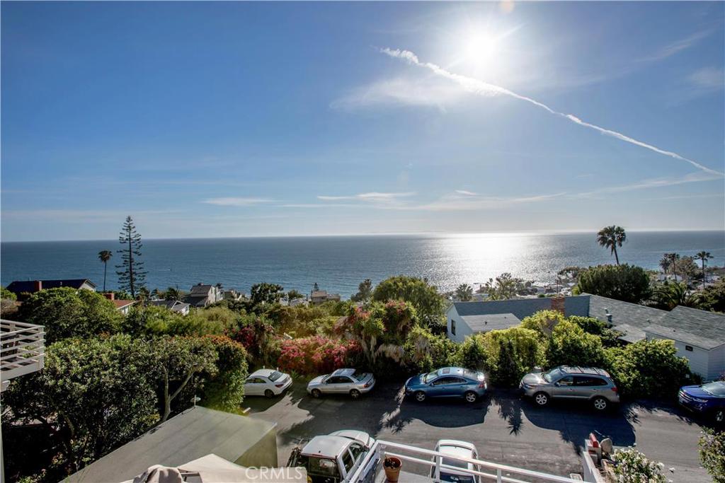31956 Sunset Avenue, Laguna Beach CA 92651 - photo 1