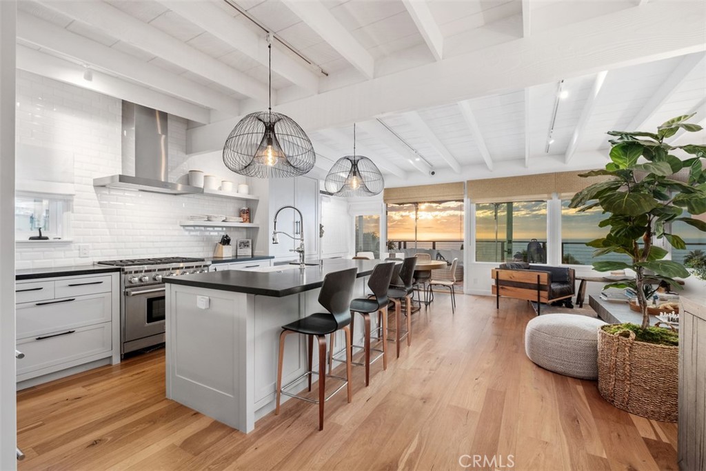 31962 Sunset, Laguna Beach CA 92651 - photo 3
