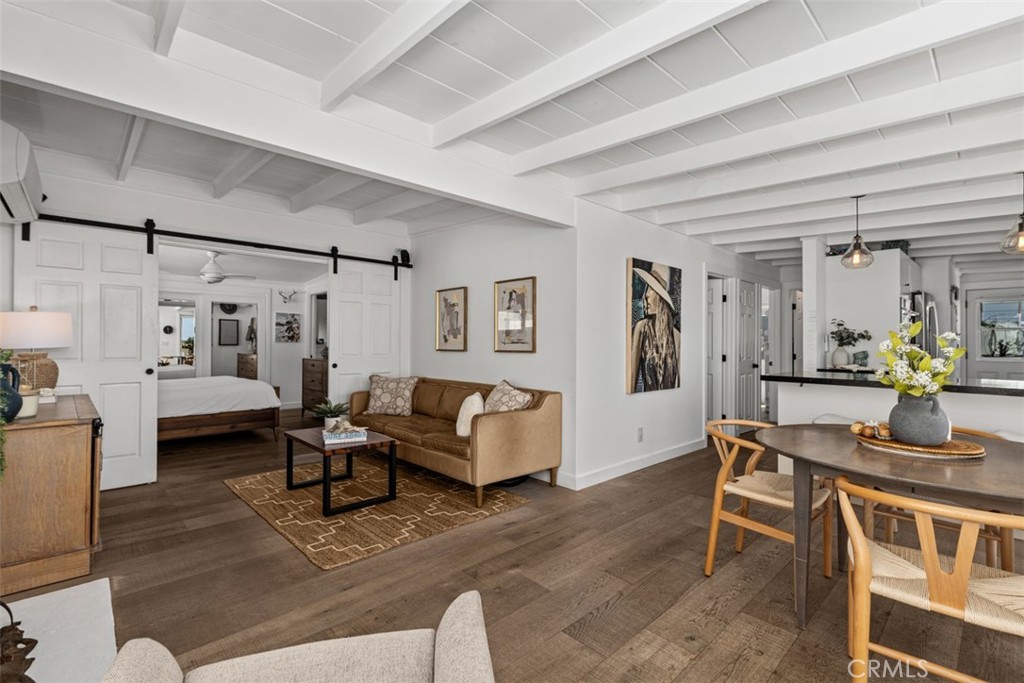 Great Room - 31982 Virginia Way, Laguna Beach CA 92651 - photo 7