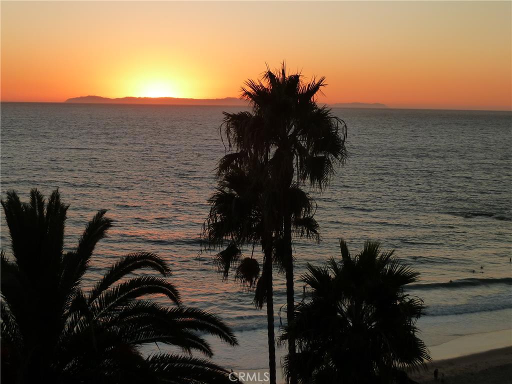 31987 Coast, Laguna Beach CA 92651 - photo 1