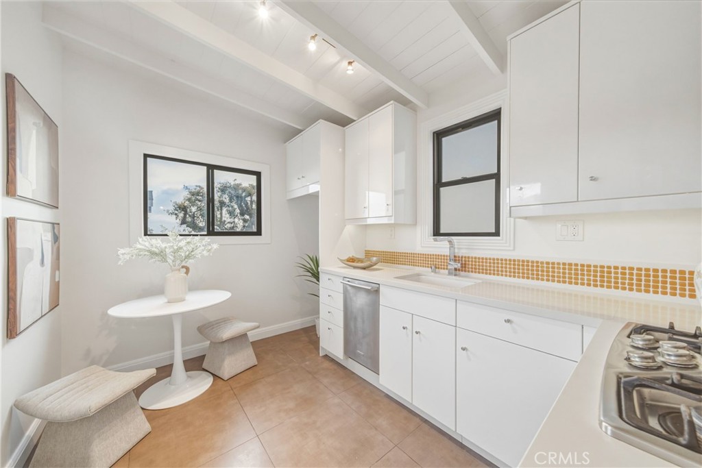 31992 Virginia Way, Laguna Beach CA 92651 - photo 16