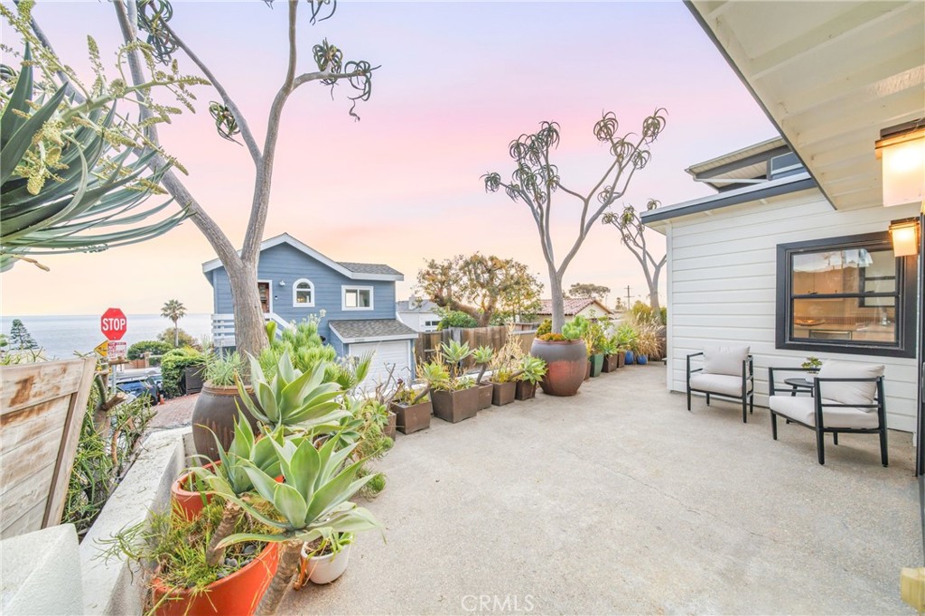 31992 Virginia Way, Laguna Beach CA 92651 - photo 32