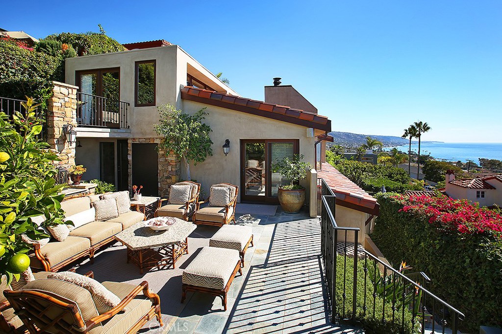 320 Cajon Terrace, Laguna Beach CA 92651 - photo 1