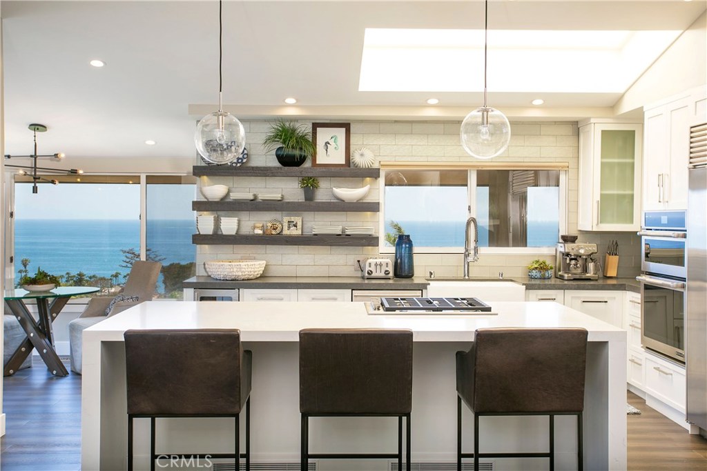 PANORAMIC OCEAN VIEWS FROM PRACTICALLY EVERY WINDOW AND ROOM IN THE HOUSE. - 320 Cajon Terrace, Laguna Beach CA 92651 - photo 1
