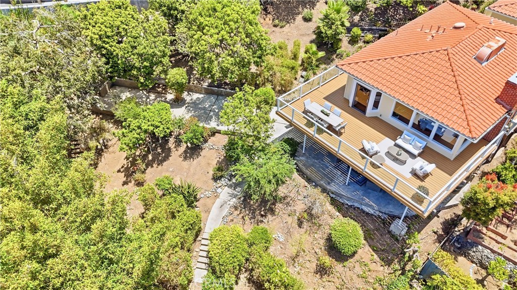 8773 sqft double Lots, plenty of space to expand or build - 32021 & 32001 sunset Avenue, Laguna Beach CA 92651 - photo 39
