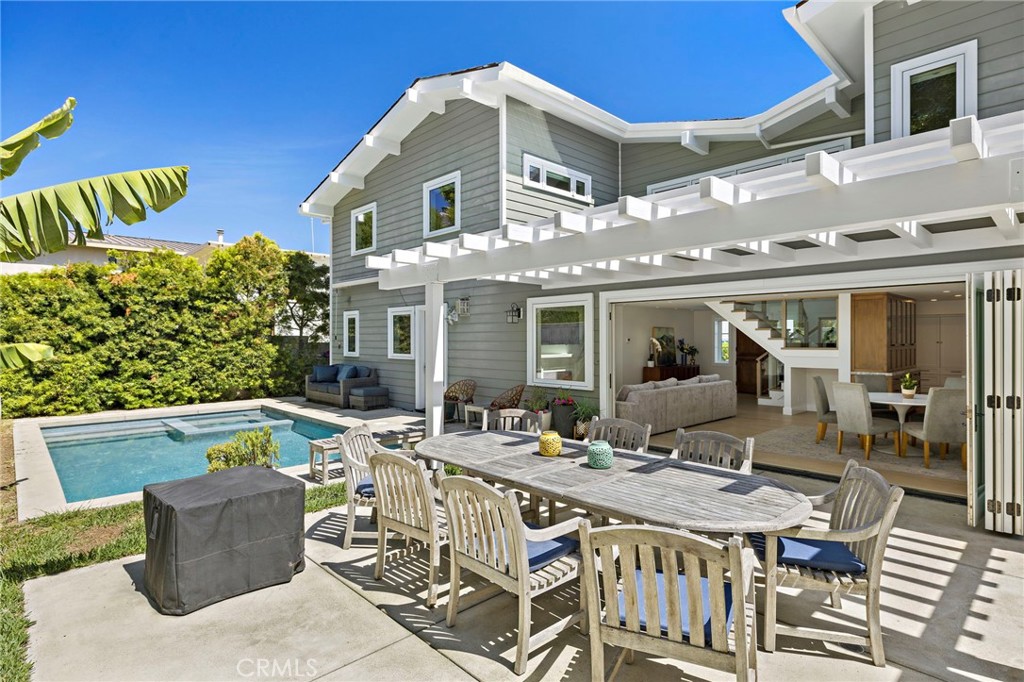 Great pool yard with room to entertain - 3203 Tyrol Drive, Laguna Beach CA 92651 - photo 3