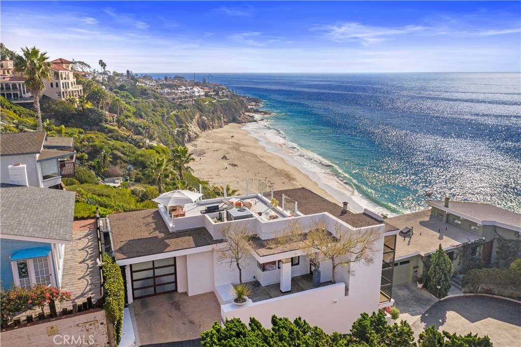 32033 Point Place, Laguna Beach CA 92651 - photo 1