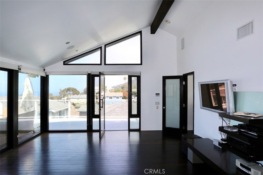 32035 Virginia Way, Laguna Beach CA 92651 - photo 1