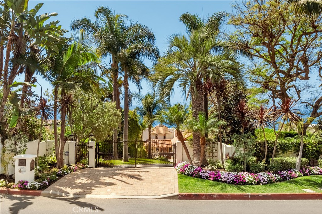 32061 Coast Highway, Laguna Beach CA 92651 - photo 6