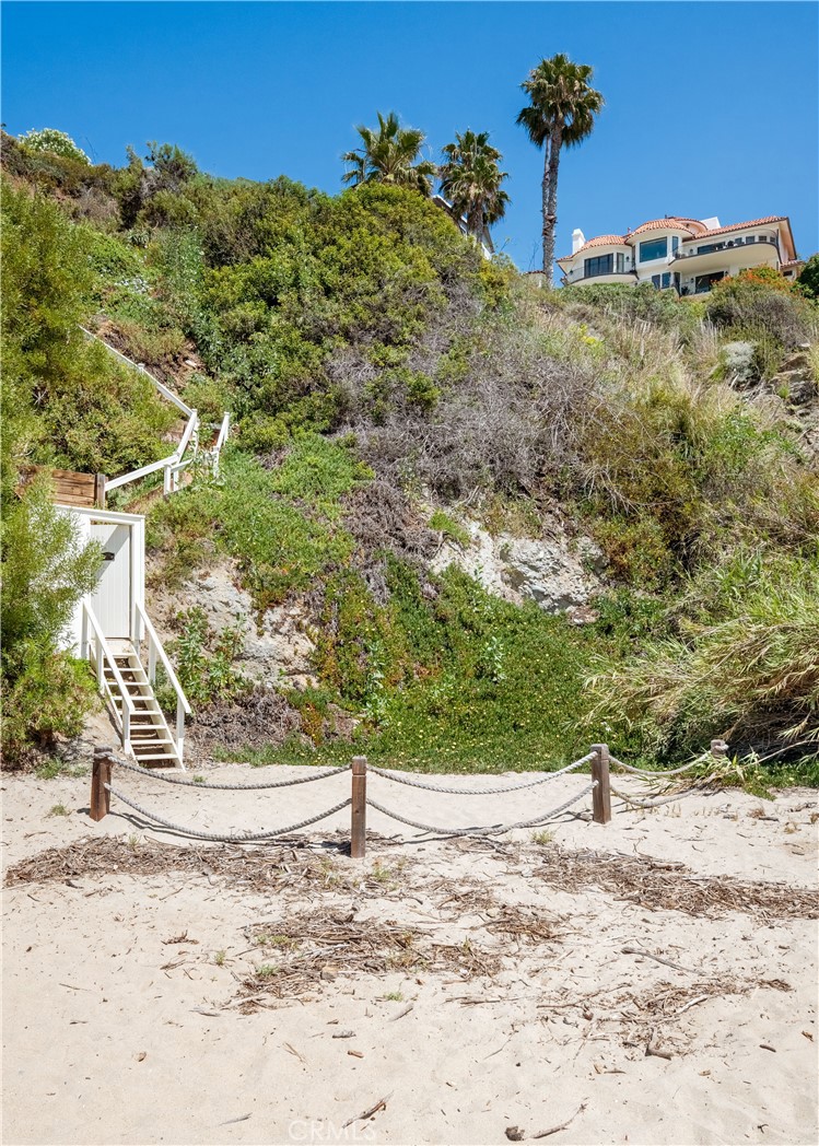 32061 Coast Highway, Laguna Beach CA 92651 - photo 24