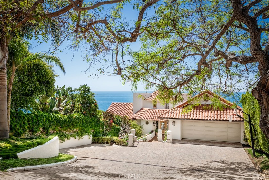 32061 Coast Highway, Laguna Beach CA 92651 - photo 33