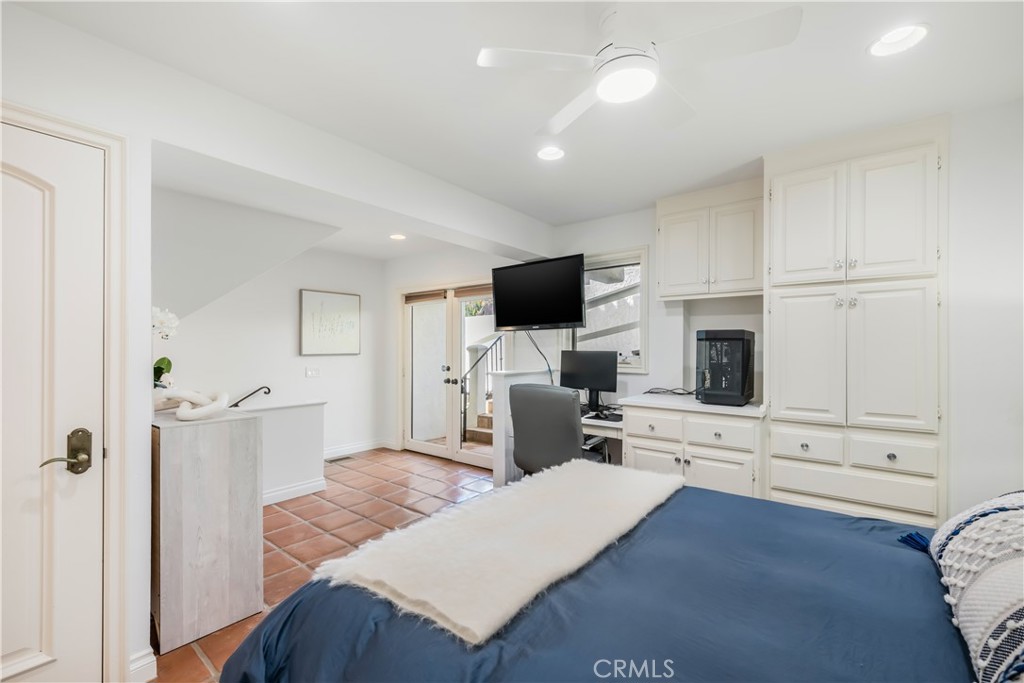 32061 Coast Highway, Laguna Beach CA 92651 - photo 51