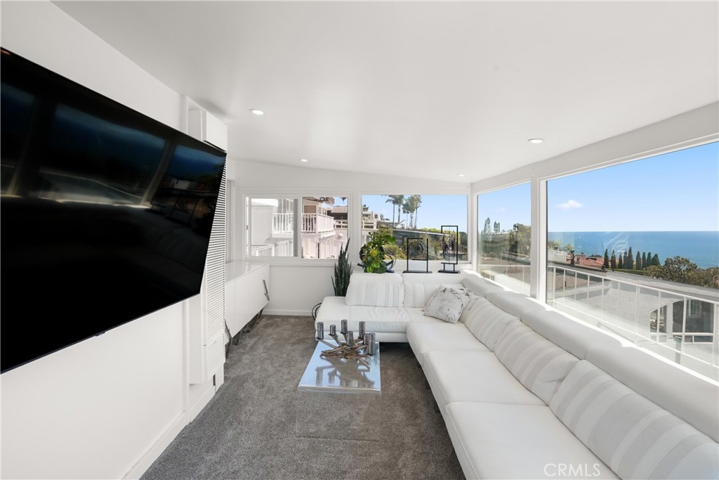 32082 Coast Hwy, Laguna Beach CA 92651 - photo 51