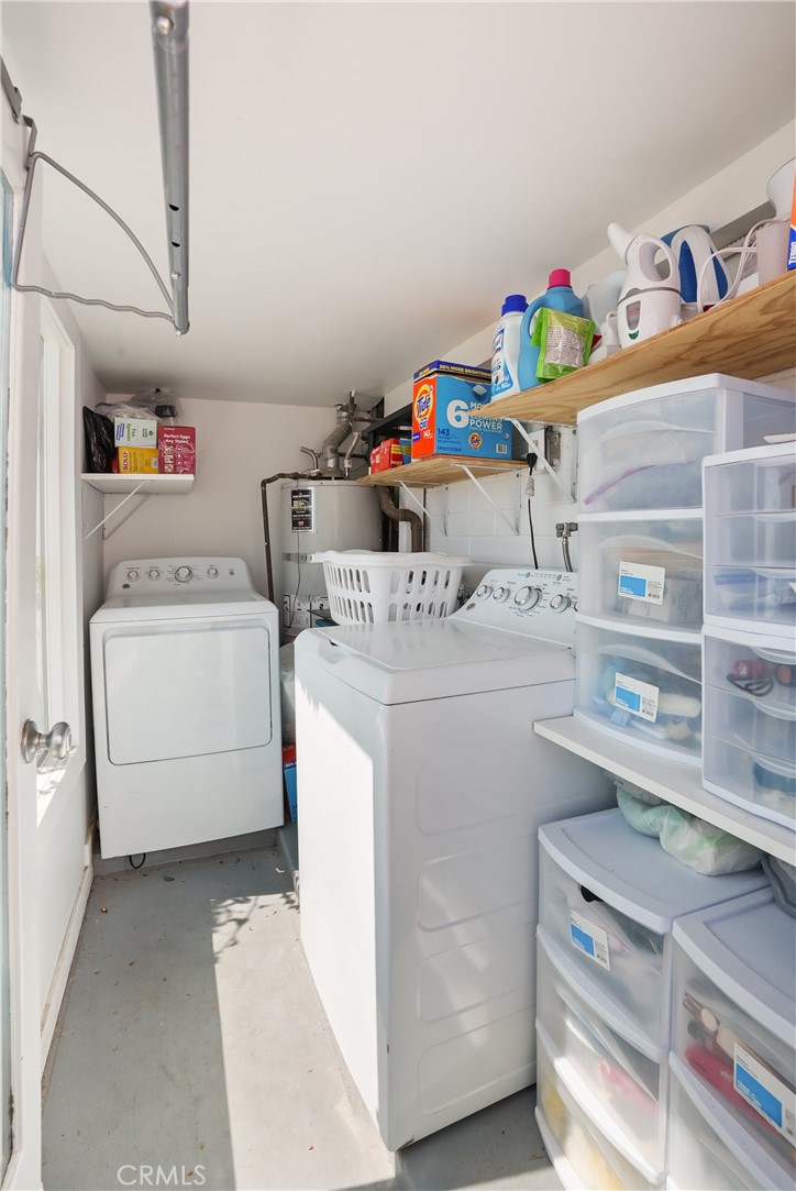 Laundry room - 32082 Coast Hwy, Laguna Beach CA 92651 - photo 56