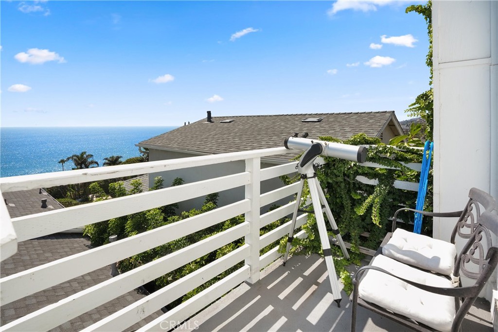 32082 Coast Hwy, Laguna Beach CA 92651 - photo 57
