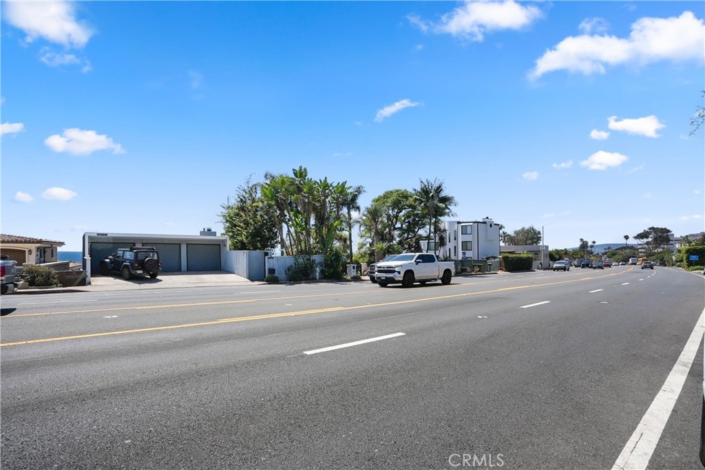 32082 Coast Hwy, Laguna Beach CA 92651 - photo 58
