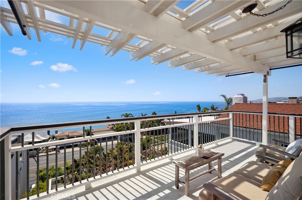 32086 Coast Highway, Laguna Beach CA 92651 - photo 1