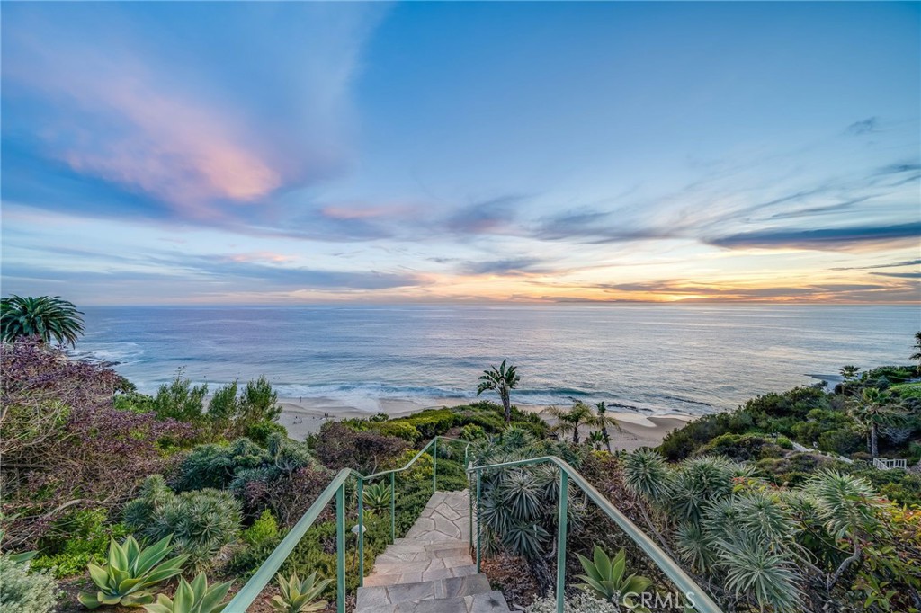 32091 Coast Highway, Laguna Beach CA 92651 - photo 16