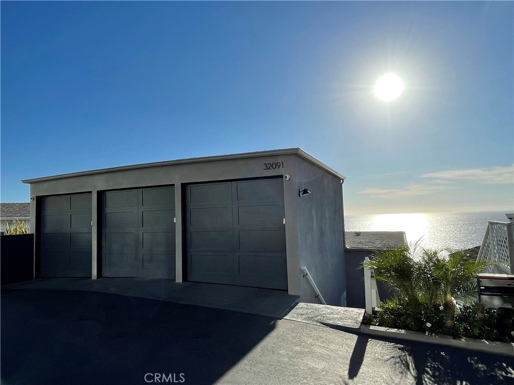 Detached Garage with Ocean Views from inside & EV Charging Station - 32091 Virginia Way B, Laguna Beach CA 92651 - photo 1