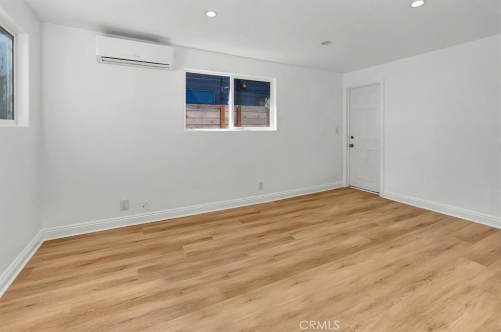 Guest bedroom. - 32122 Coast Hwy, Laguna Beach CA 92651 - photo 19