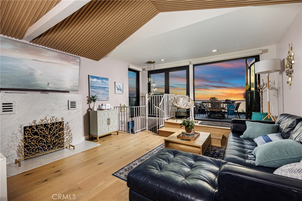 32146 Coast Hwy, Laguna Beach CA 92651 - photo 46