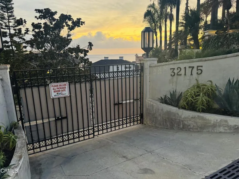 32175 S Coast Highway, Laguna Beach, CA 92651