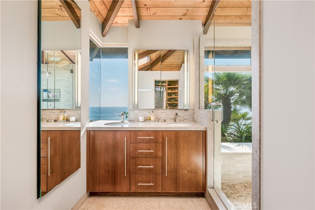 32181 Coast Highway, Laguna Beach CA 92651 - photo 7
